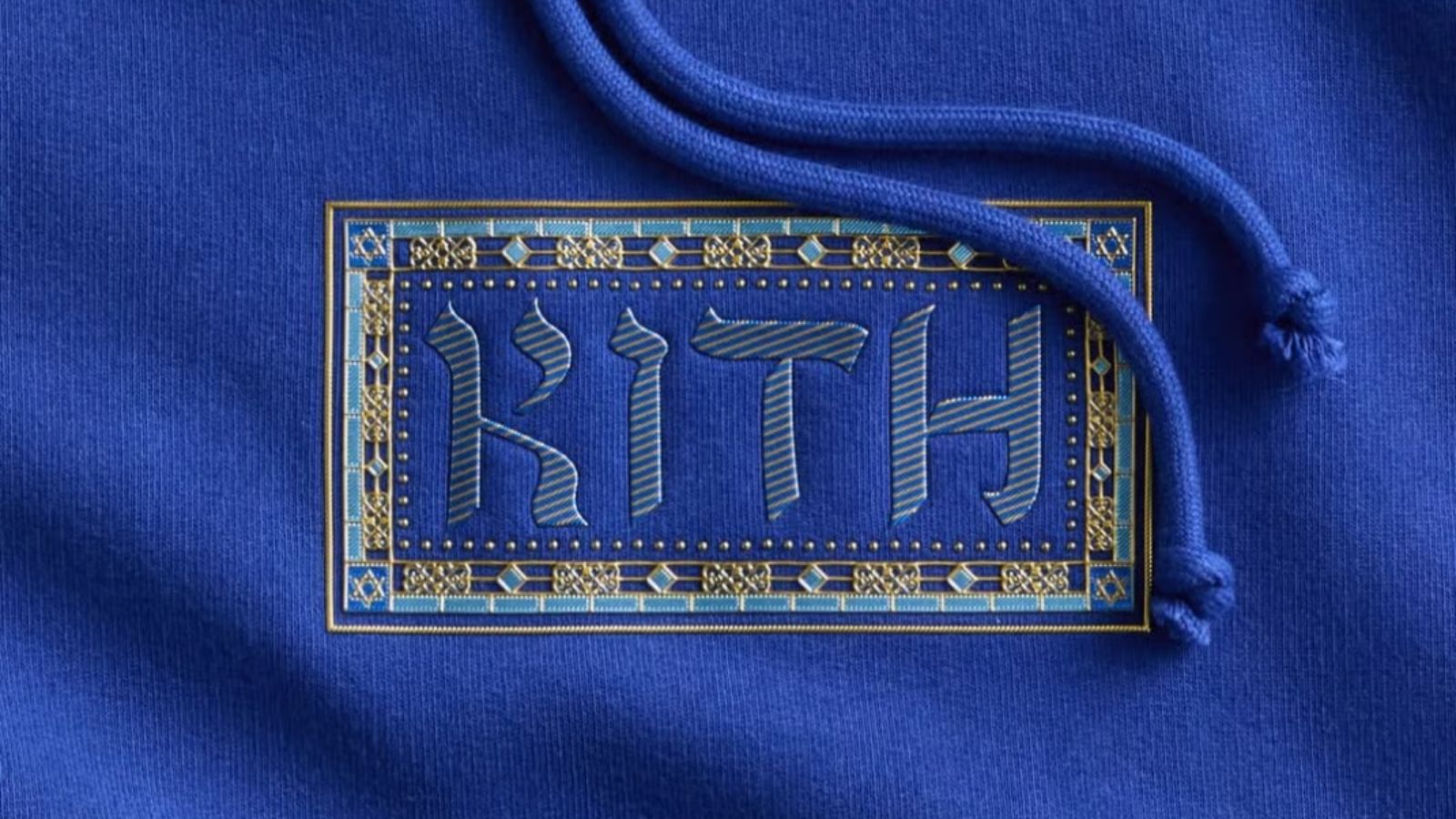 Hinh anh 7: Bo suu tap Kithmas 2025 voi cac collab tu Kith, Pixar, Nike va nhieu thuong hieu noi tieng khac