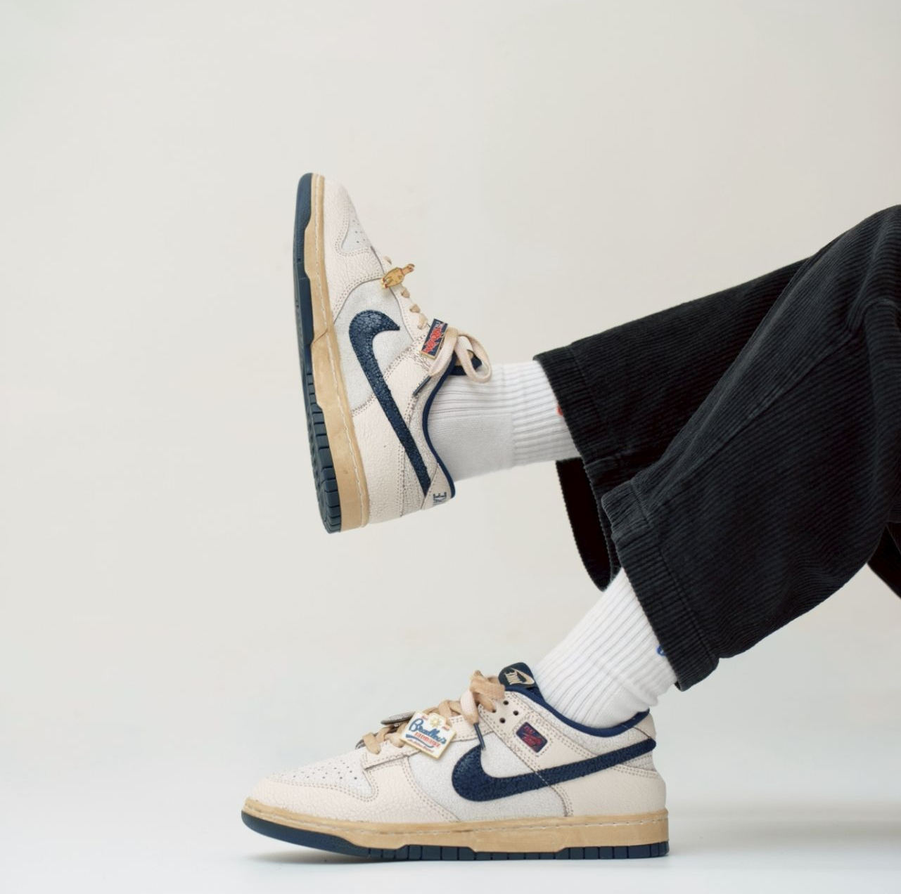 Alternative view of Giày Nike Dunk Low Phantom 'Midnight Navy' IH6766-001