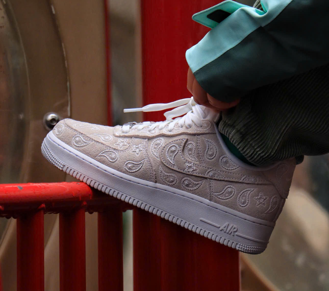 Alternative view of Giày Nike Air Force 1 Low 'Summit White' IU2363-100