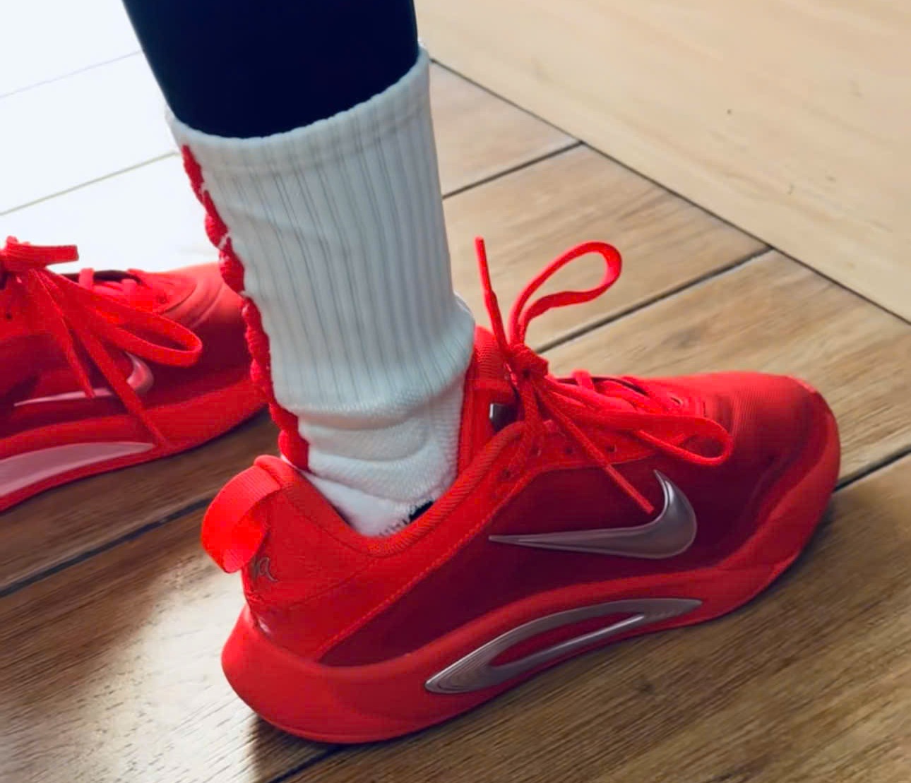 Alternative view of Giày Nike A'ja Wilson A'One 'Royal Flame' HF7001-601