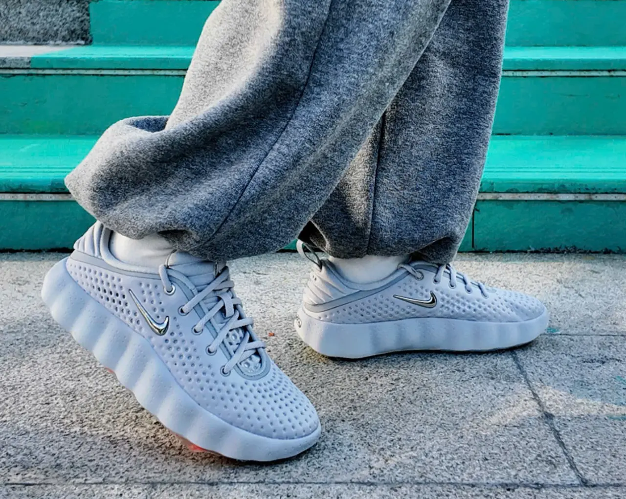 Alternative view of Giày Nike Mind 002 'Light Smoke Grey' HQ4310-003