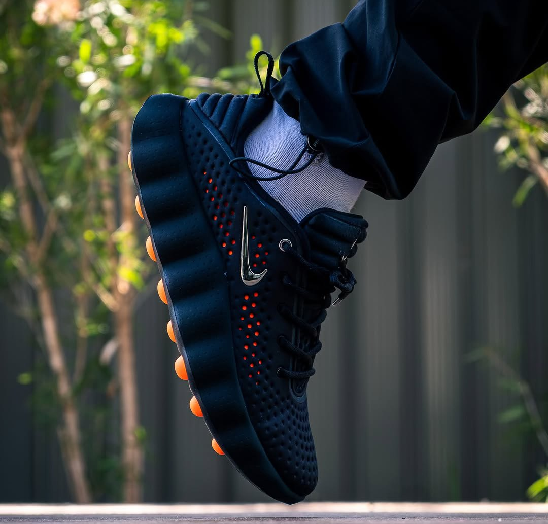 Alternative view of Giày Nike Mind 002 'Black Hyper Crimson' HQ4308-001