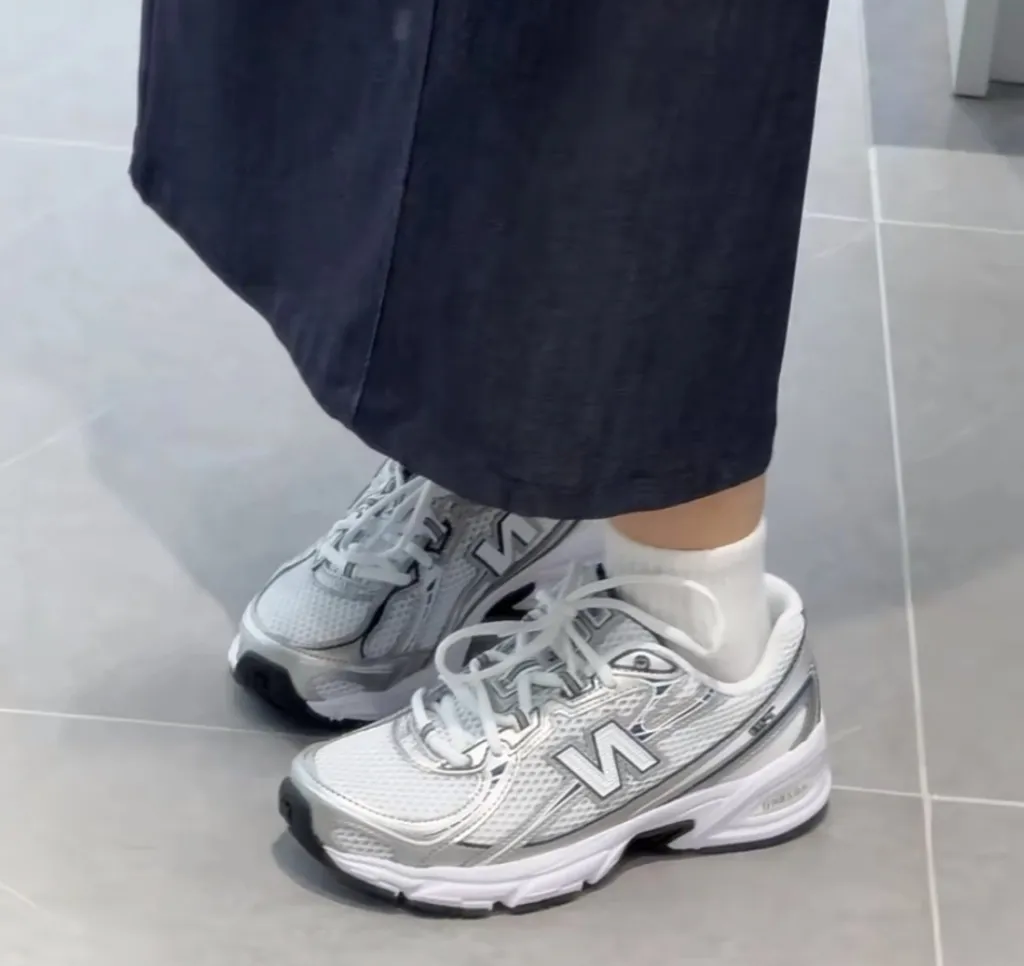 Alternative view of Giày New Balance 740 'Navy White' GR740WN