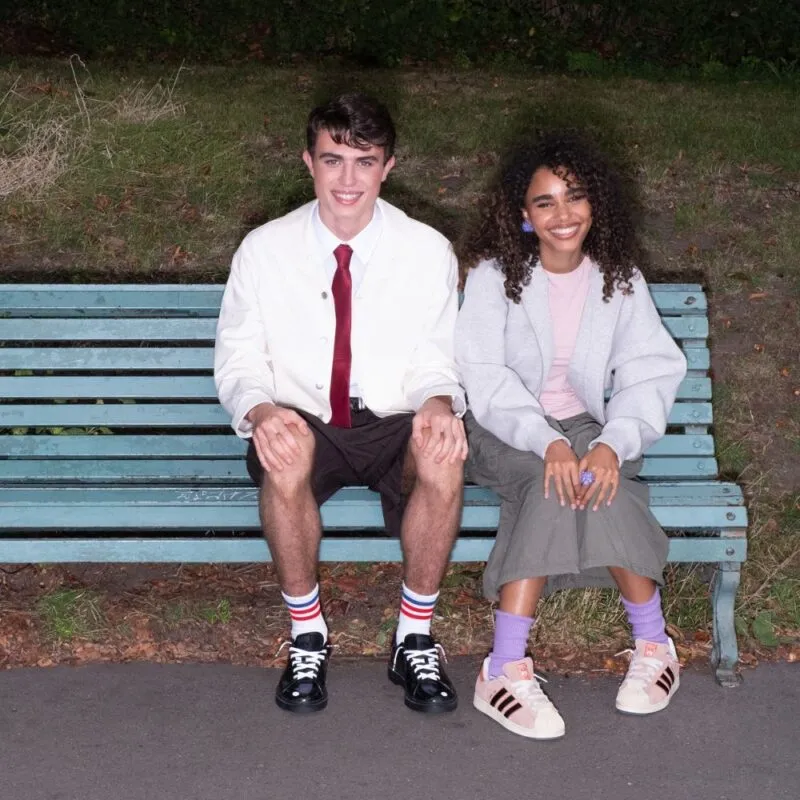 Hinh anh 2: Giay adidas x SpongeBob va Patrick Star voi thiet ke sang tao