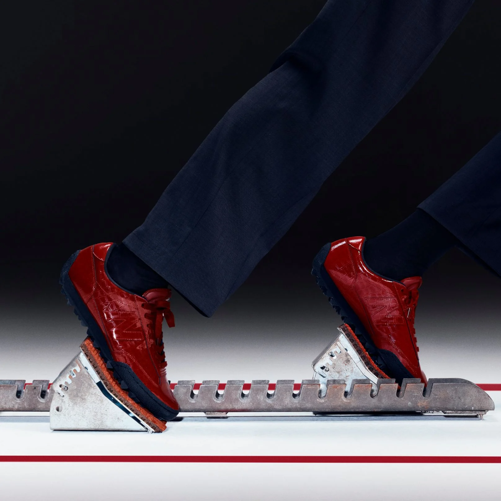 Hinh anh 2: New Balance Gator Run - Sneaker da ca sau gia va de rang cua