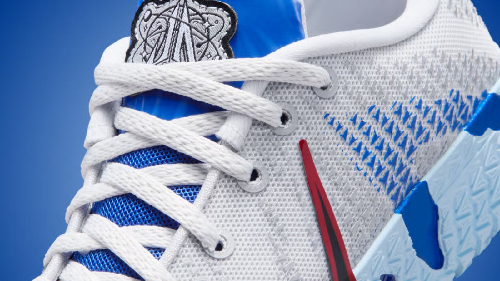 Hinh anh 5: Giay Nike Ja 3 Outer Space danh cho tre em voi thiet ke mau sac vu tru