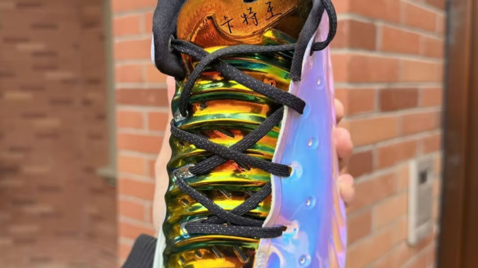 Hinh anh 3: Victor Wembanyama cung Nike GT Cut 4 PE All-Star voi thiet ke shimmer doc dao