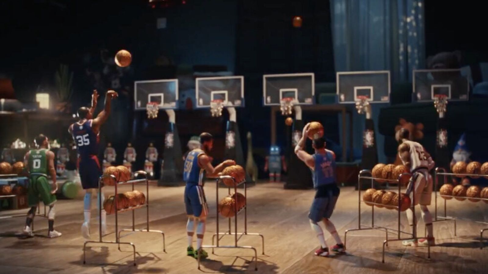 Hinh anh 2: Nick Young mang Air Jordan 11 tim va Air Jordan 20 Chutney trong tran dau Giang sinh 2013