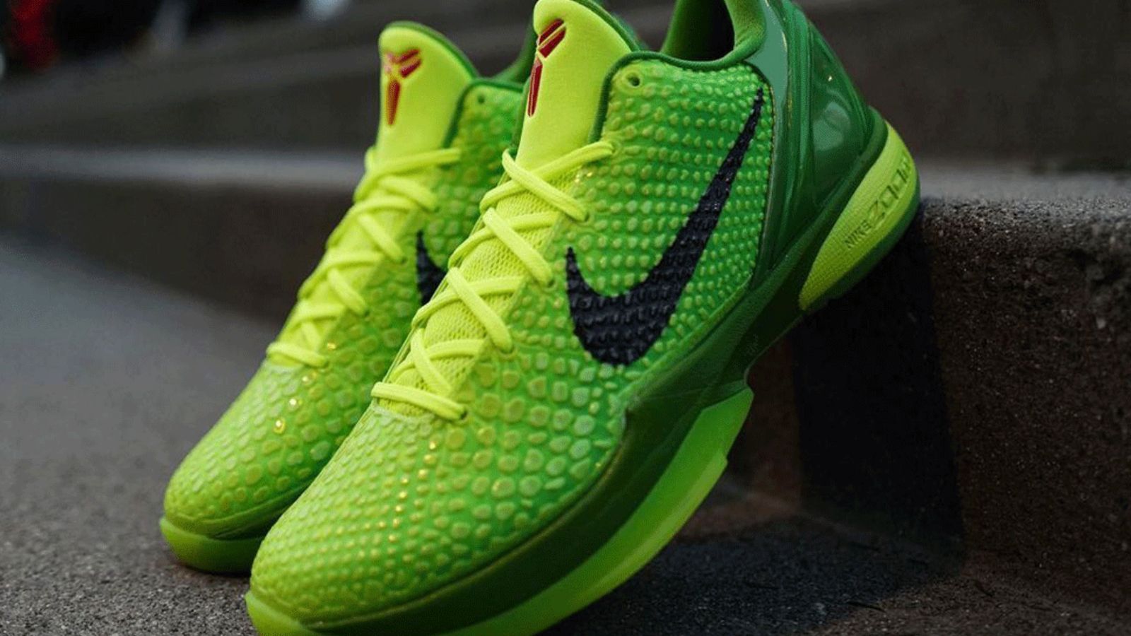 Hinh anh 5: Hinh anh Bernard King voi Converse Pro Star Hi trong ky luc 60 diem Giang sinh 1984