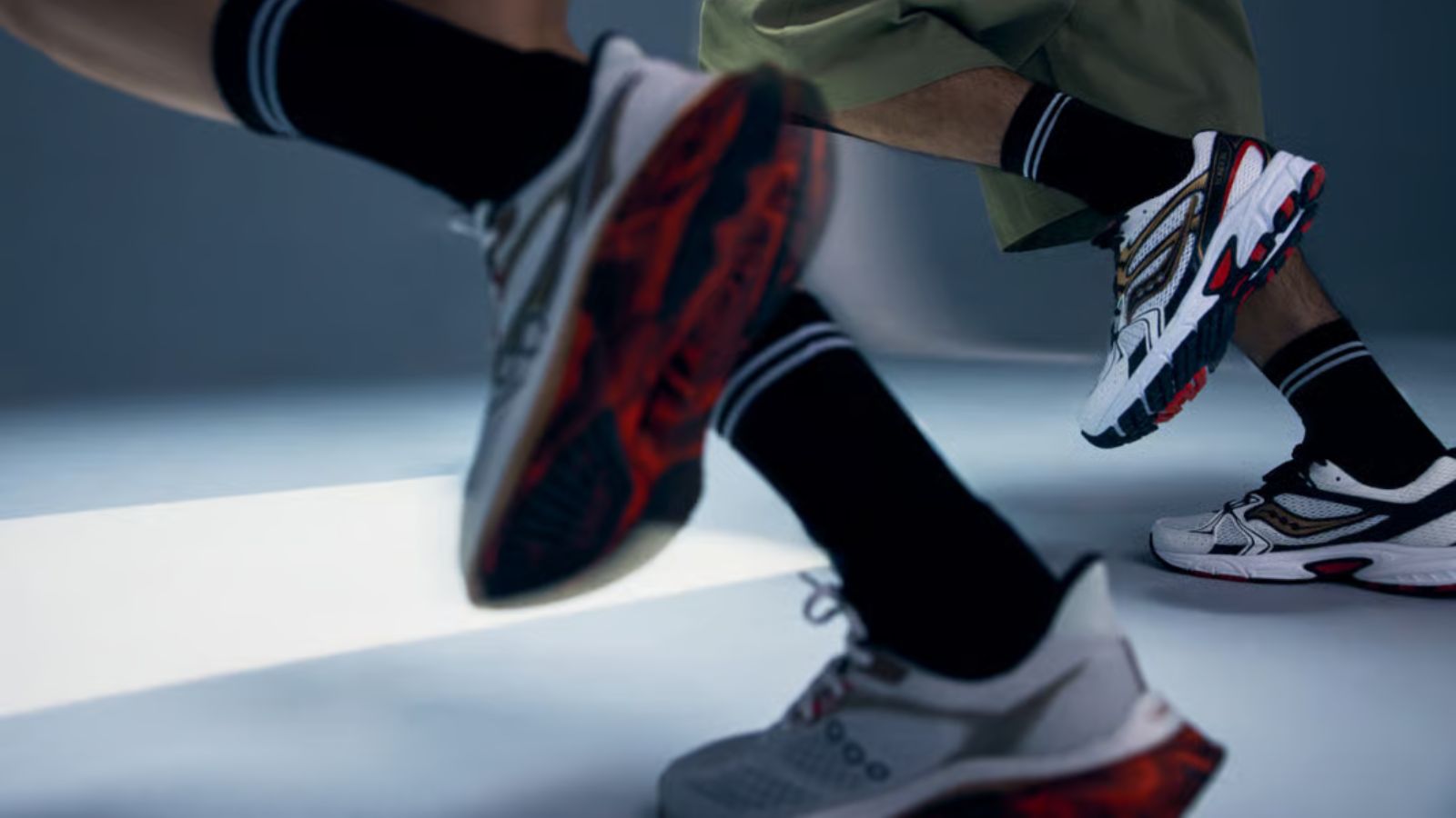 Hinh anh 7: Hinh anh bo suu tap giay Saucony Marathon Collection voi cac mau thiet ke tu Boston, London va Tokyo.