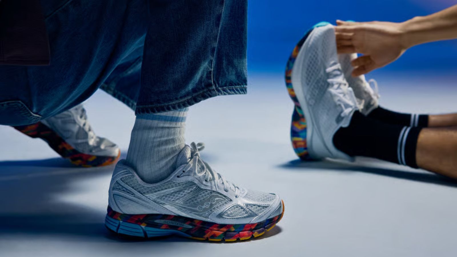 Hinh anh 8: Hinh anh bo suu tap giay Saucony Marathon Collection voi cac mau thiet ke tu Boston, London va Tokyo.