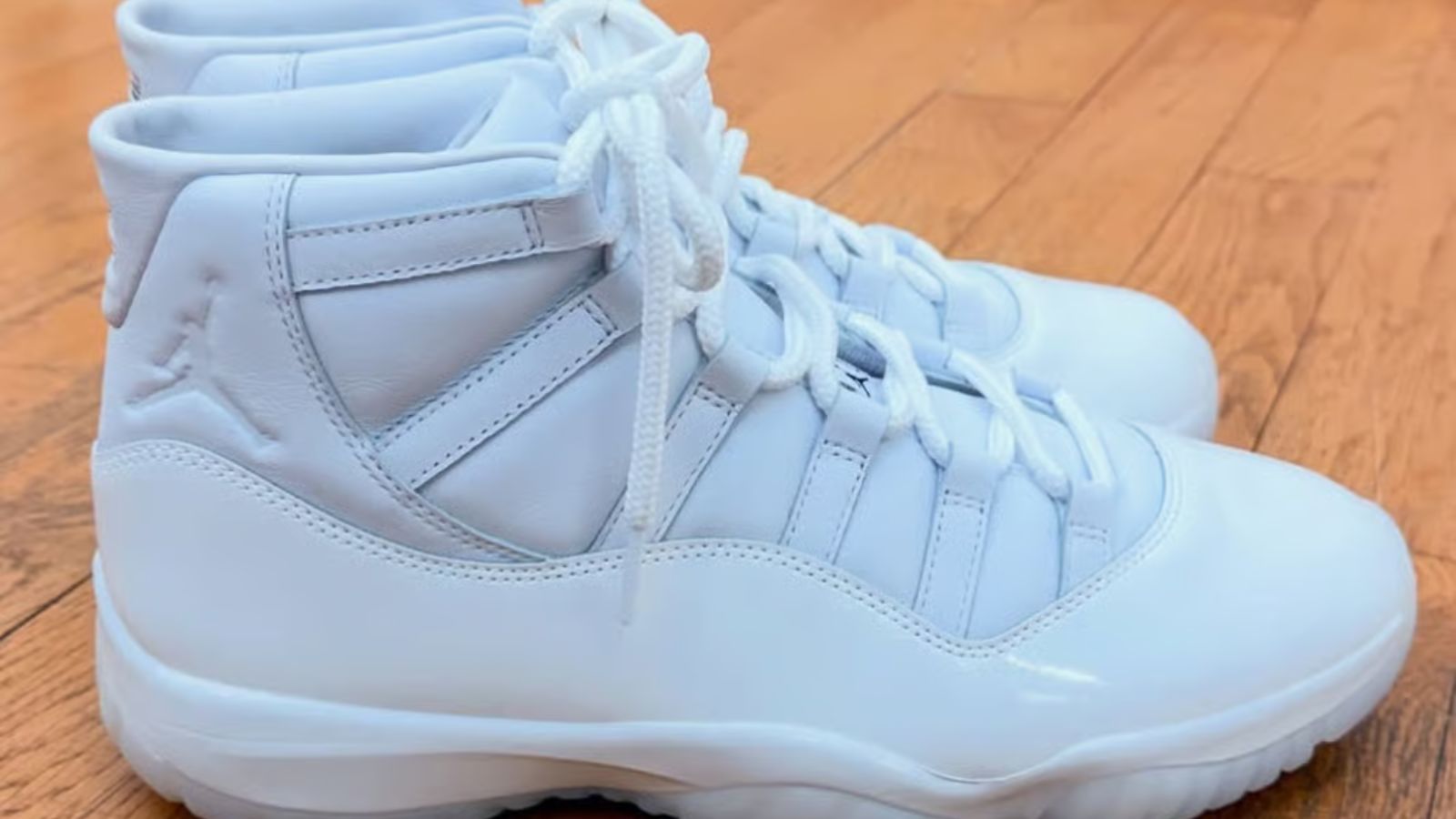 Hinh anh 3: Air Jordan 11 x Comme des Garcons tai Paris Fashion Week