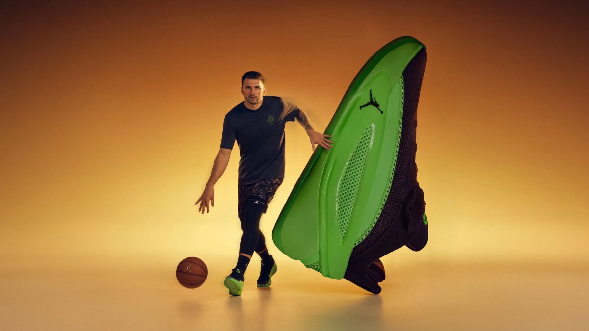 Jordan Luka 5 cua Luka Doncic voi phoi mau Illusion Green va cong nghe ISOband