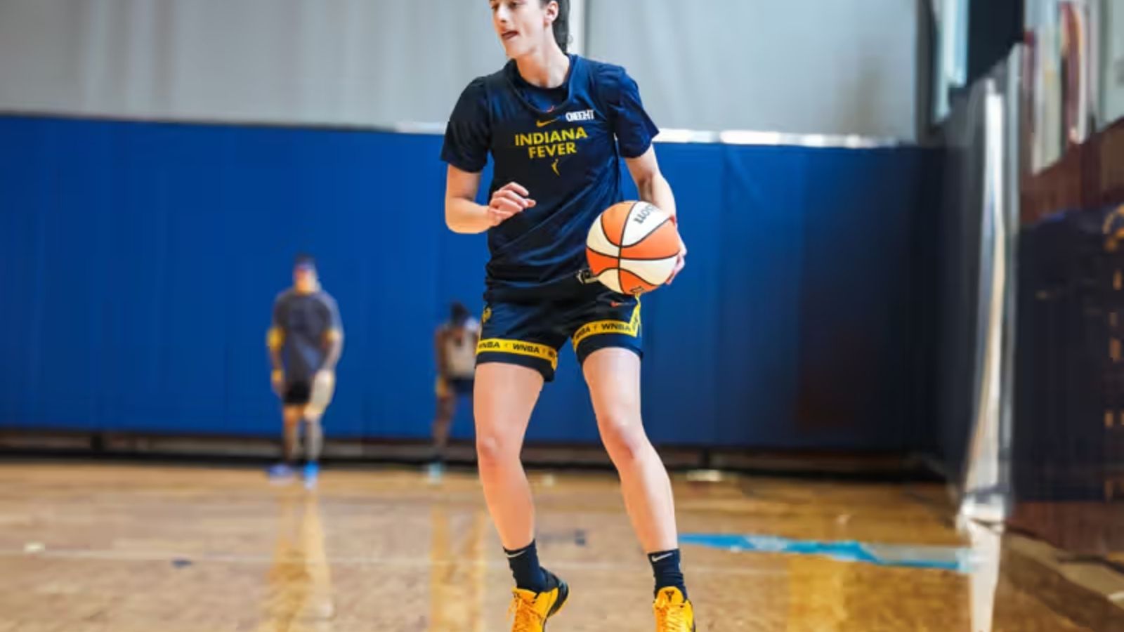 Hinh anh 2: Giay signature Nike CC 1 cua Caitlin Clark voi cong nghe dot pha