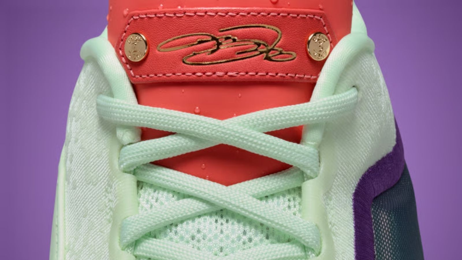 Hinh anh 5: Nike LeBron 23 Green With Envy mang phoi mau goi nho Game 6 lich su cua LeBron