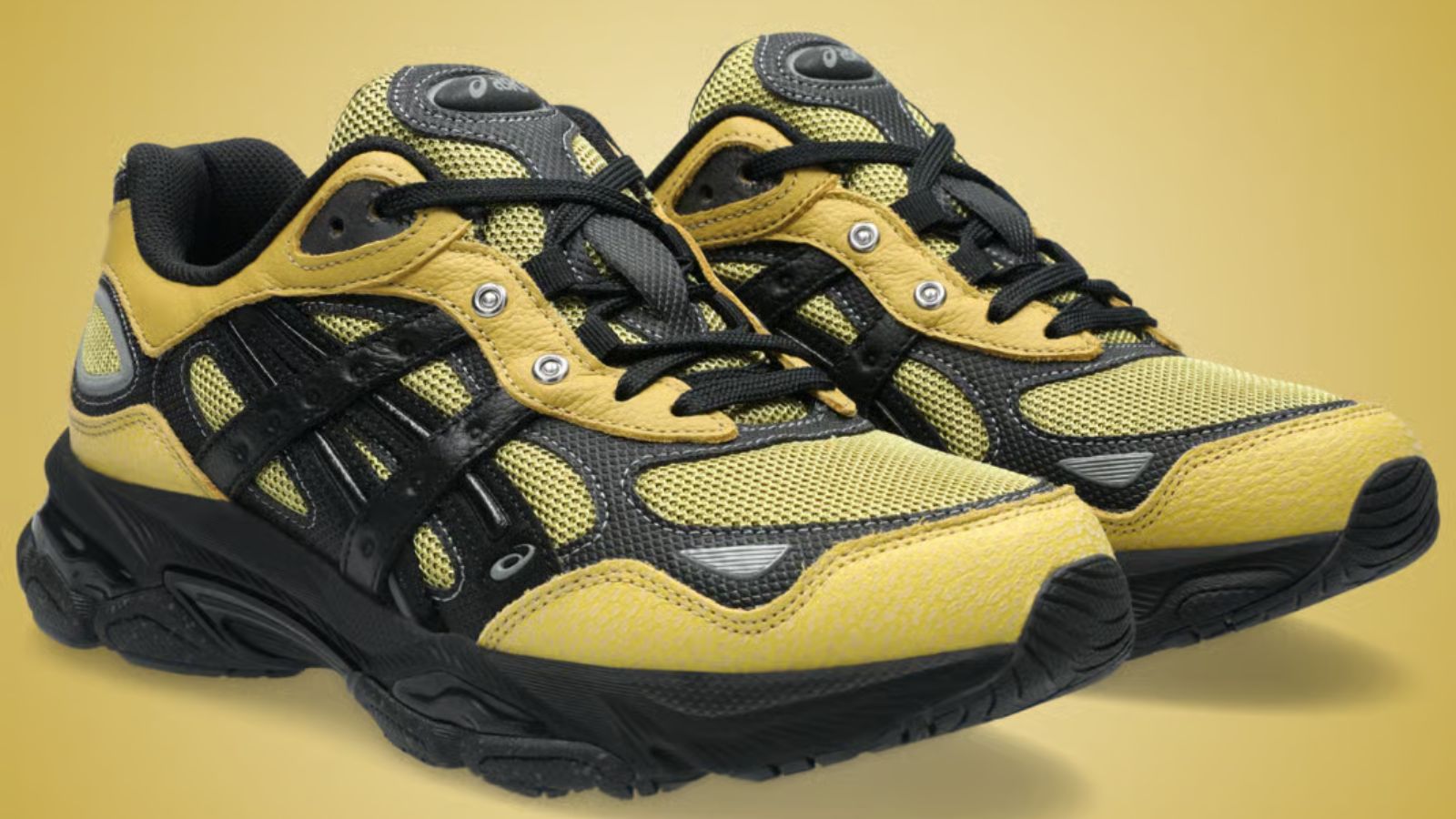 Hinh anh 4: Hinh anh giay HAL Studios x Asics Gel-NYC 2.0 voi hai phoi mau khac nhau.