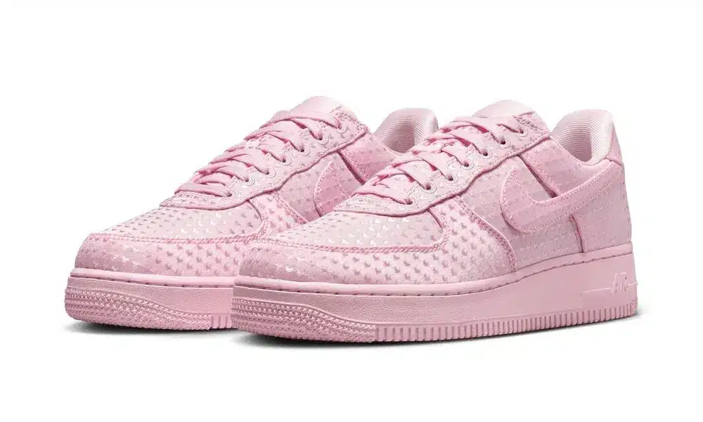 Alternative view of Giày Nike Air Force 1 Low 'Valentine's Day Pink Foam' IQ9965-601