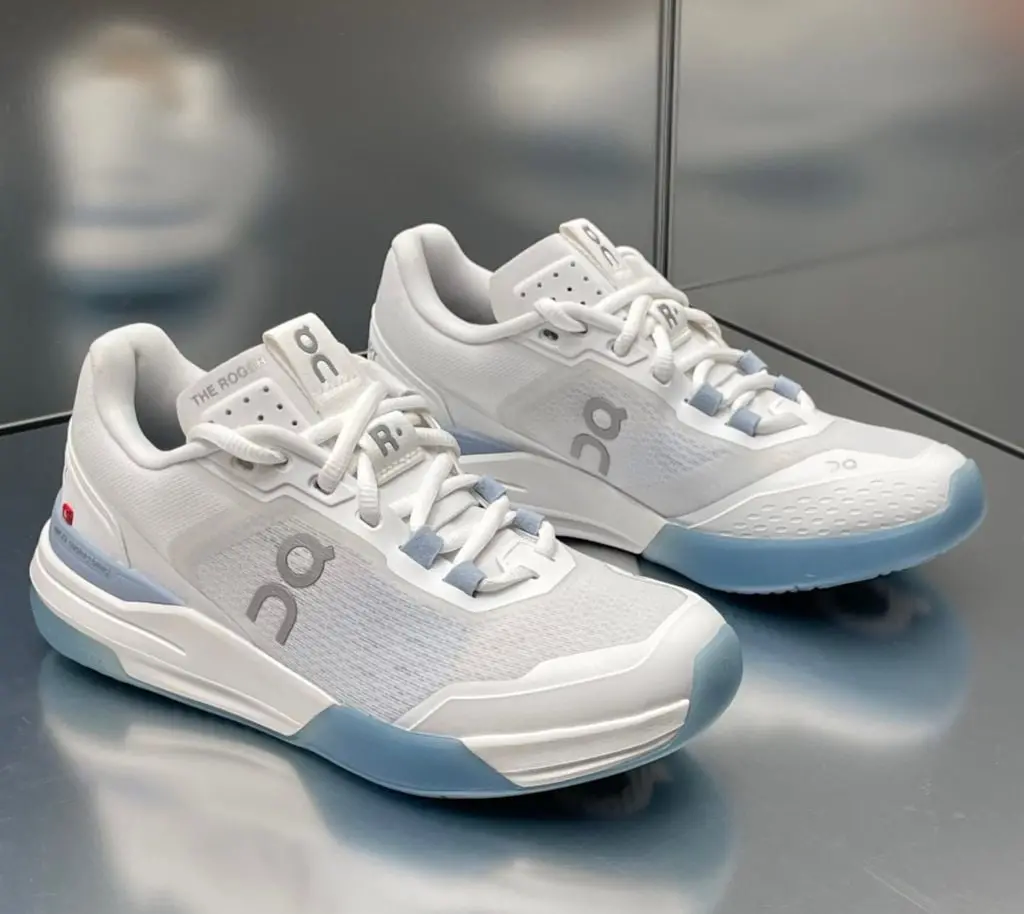 Alternative view of Giày On The Roger Advantage Pro 'White' 3MF10270753