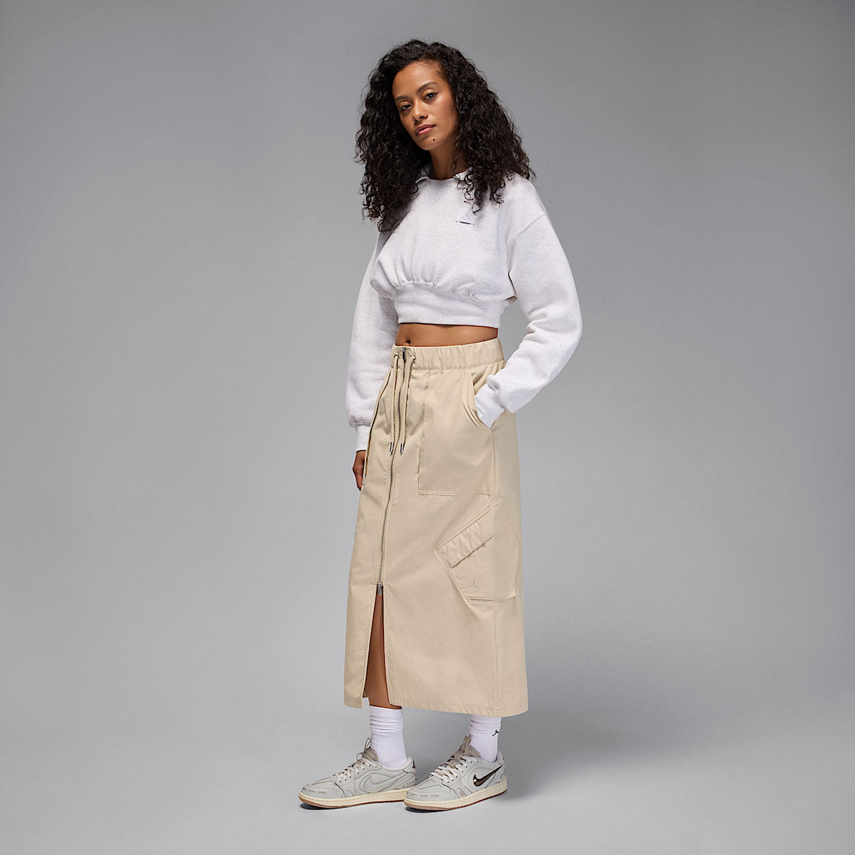 Alternative view of Giày Nike Air Jordan 1 Low Method of Make V3 'Summit White Gum' IM6662-181