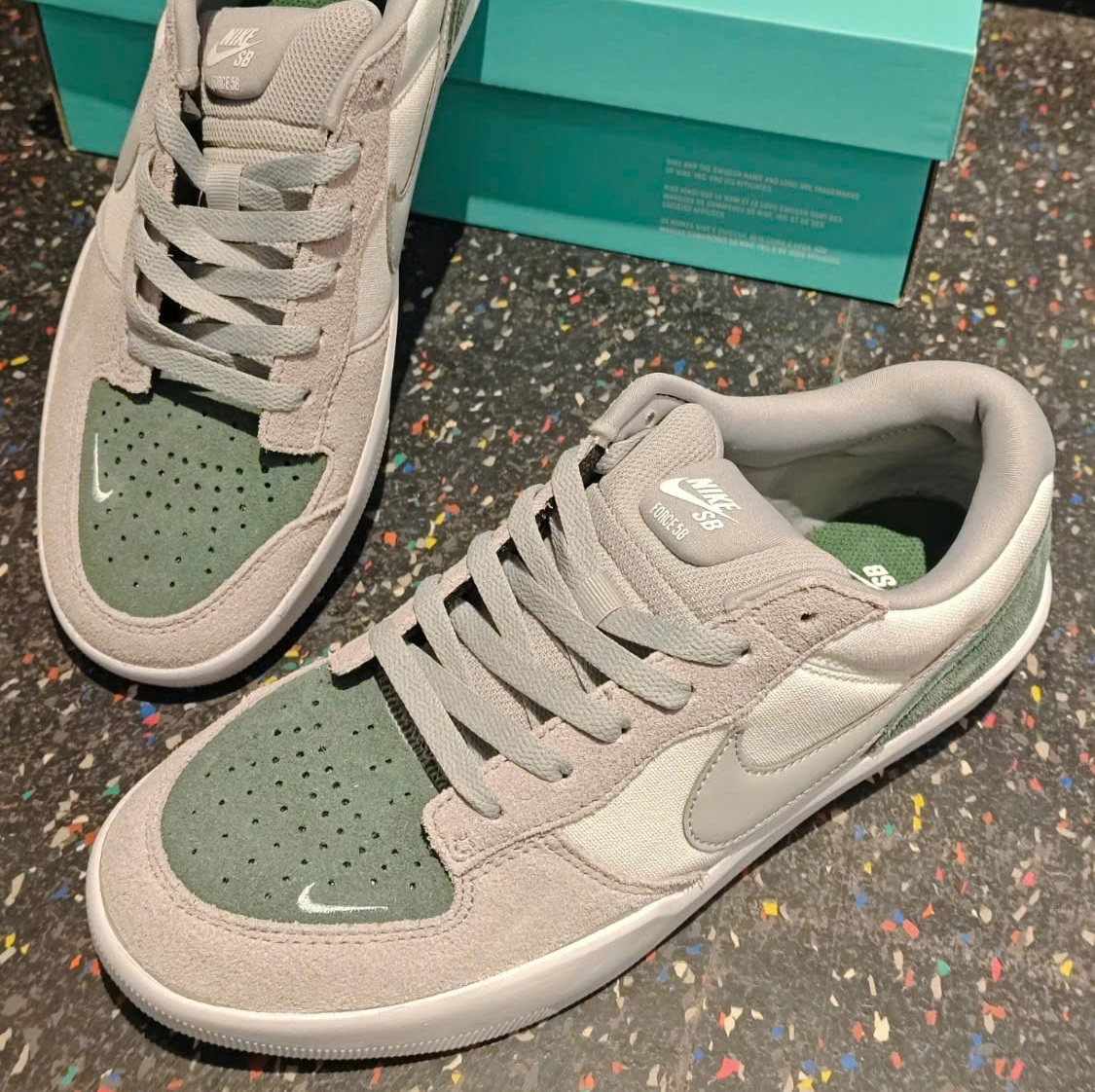 Alternative view of Giày Nike SB Force 58 'Flat Silver' DV5477-105
