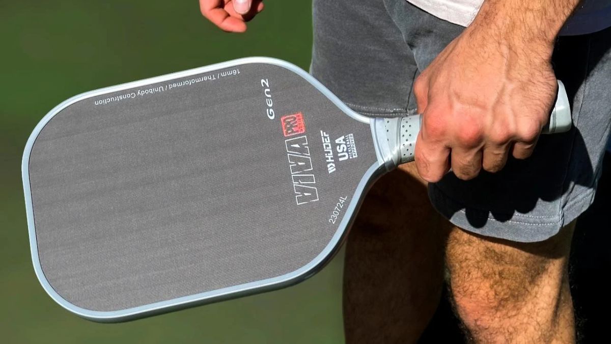 Hinh anh 1: Vot pickleball loi foam hien dai voi do ben cao va hieu suat on dinh