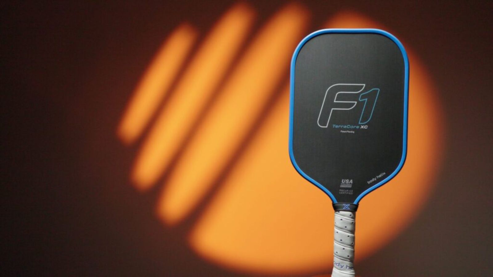 Hinh anh 4: Vot pickleball loi foam hien dai voi do ben cao va hieu suat on dinh