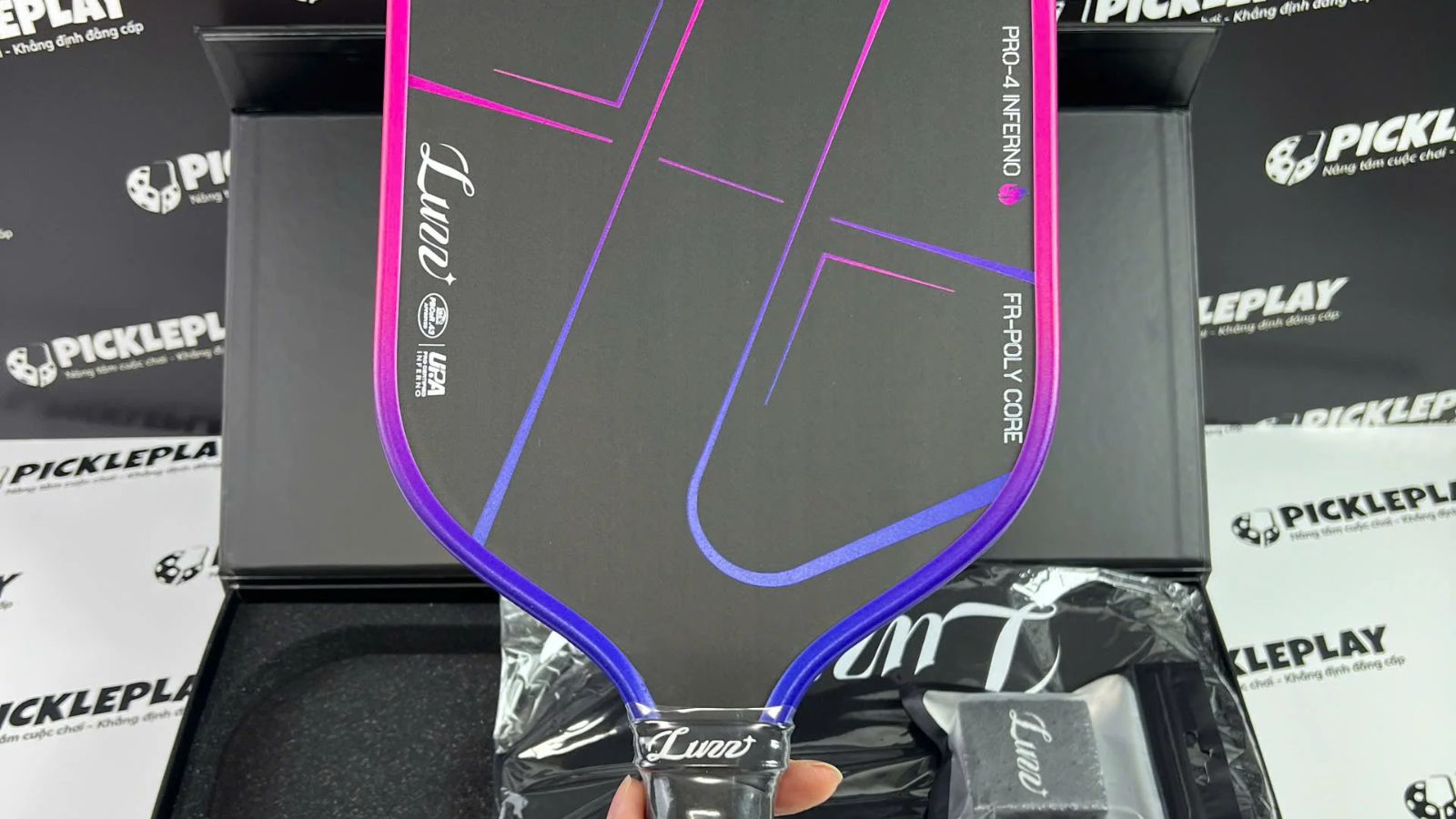 Hinh anh 8: Luzz Pro 4 Inferno - vot pickleball Gen 4 voi thiet ke noi bat va hieu nang cao