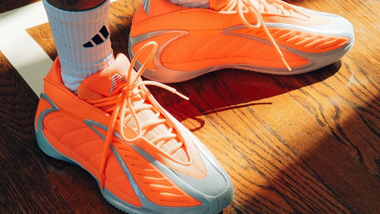 Hinh anh 1: Bo suu tap giay adidas All-Star 2026 voi phoi mau noi bat tai NBA All-Star LA.