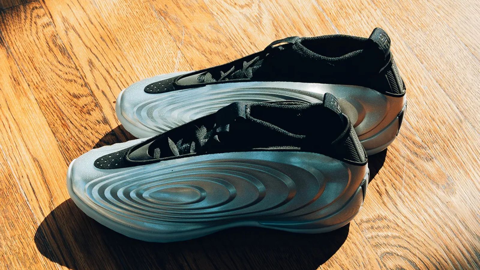 Hinh anh 8: Bo suu tap giay adidas All-Star 2026 voi phoi mau noi bat tai NBA All-Star LA.