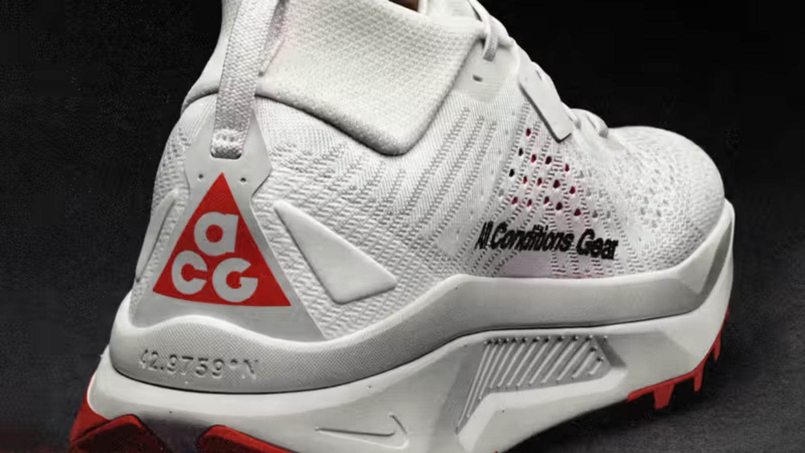 Hinh anh 1: Nike ACG 2026: Giay chay trail va hiking moi