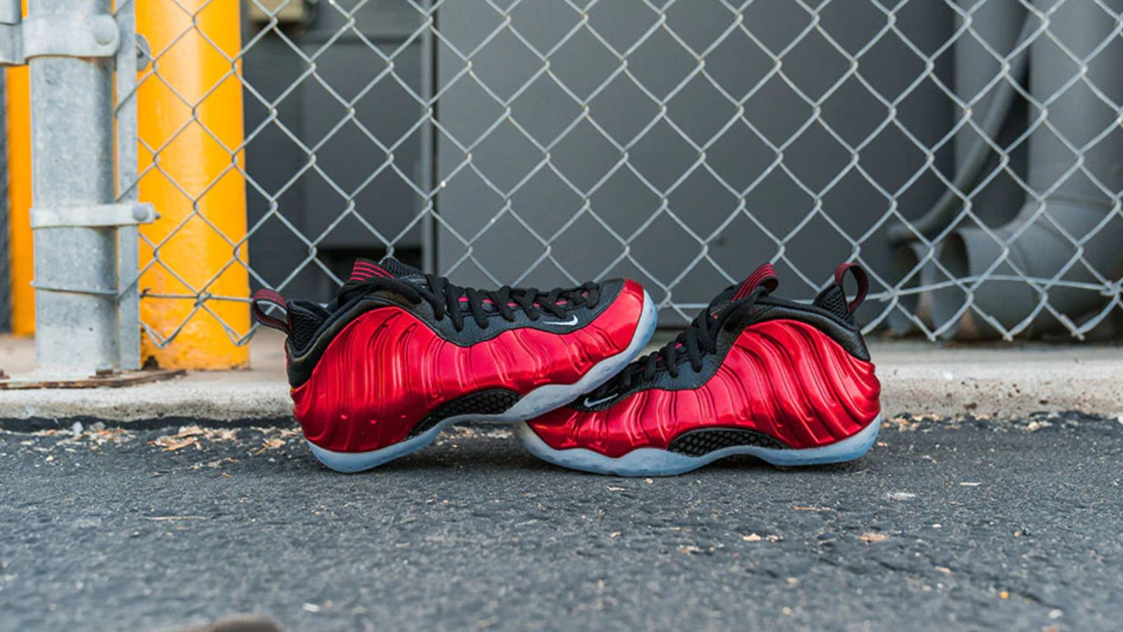 Hinh anh 8: Nike Foamposite: Doi giay voi chat lieu giap long dot pha