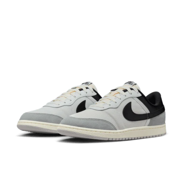 Alternative view of Giày Nike Air Jordan Skyline Low 'White Black' IM2055-101