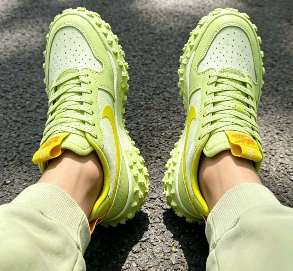 Alternative view of Giày Nike Air Jordan 1 Low A/T 'Light Lemon Twist' FV4227-700