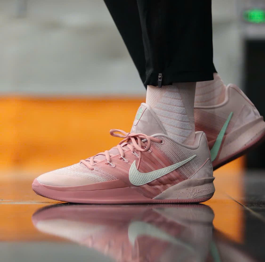 Alternative view of Giày Nike Sabrina 3 'Pink Oxford' HF2881-600