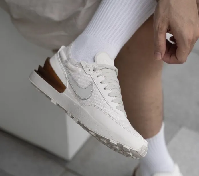 Alternative view of Giày Nike Waffle One SE 'Phantom Light' DV7192-001