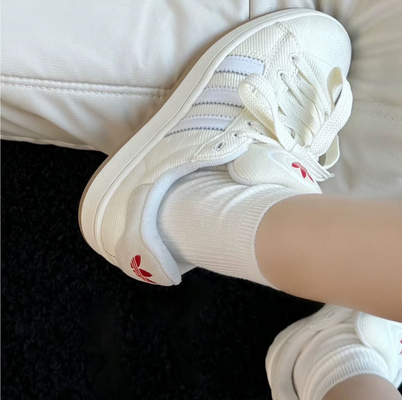 Alternative view of Giày Adidas Campus 00s 'Off White' ID2070