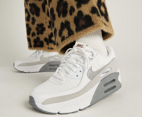 Alternative view of Giày Nike Air Max 90 LV8 'White Photon Dust' HQ3456-191