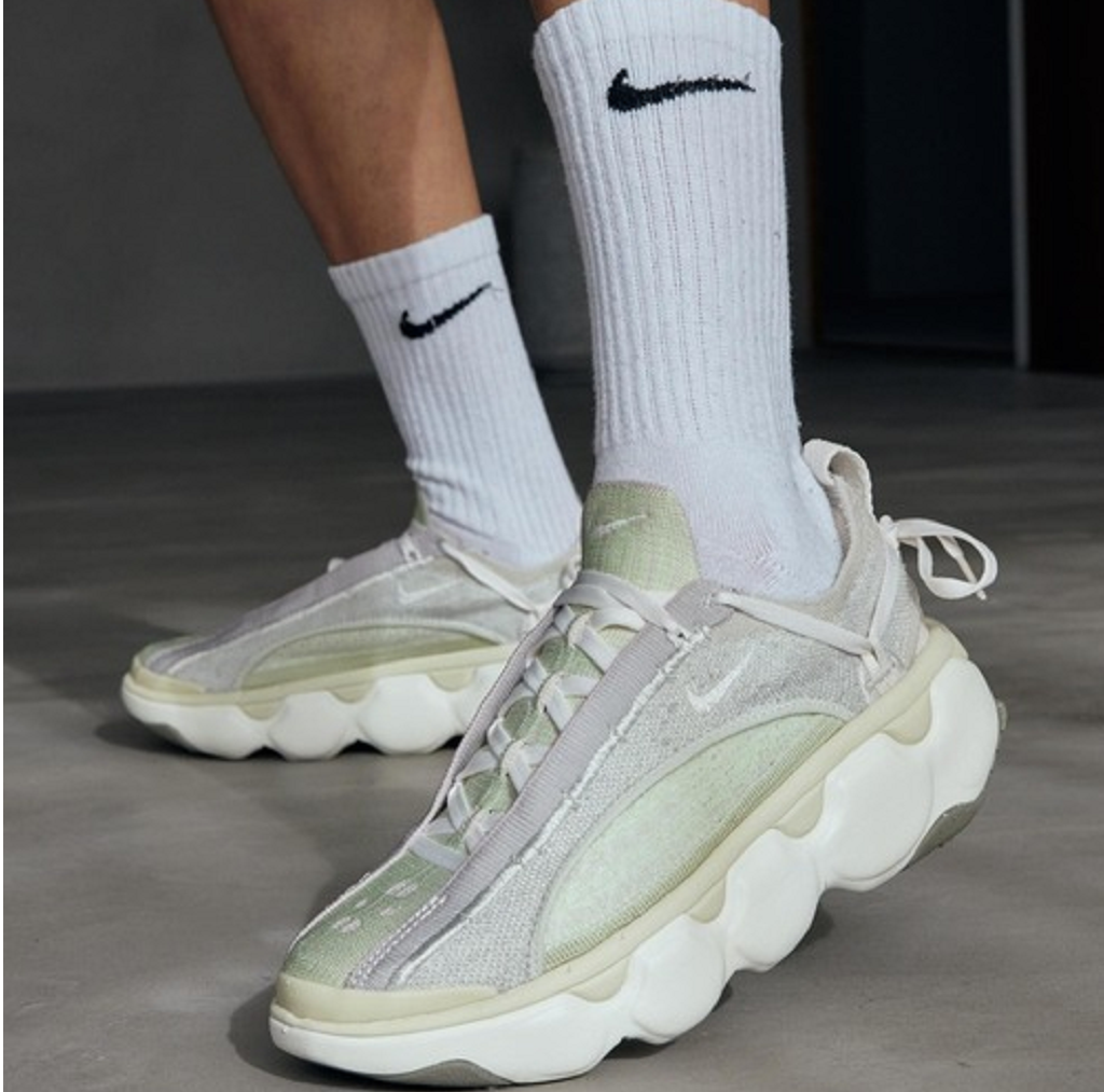 Alternative view of Giày Nike Flyknit Bloom 'Light Bone Sail' FD2149-002