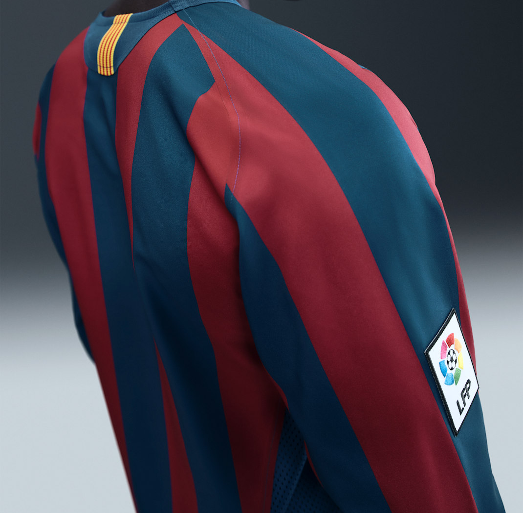 Alternative view of Áo Nike FC Barcelona 2005/06 'Gym Blue' HQ1461-471