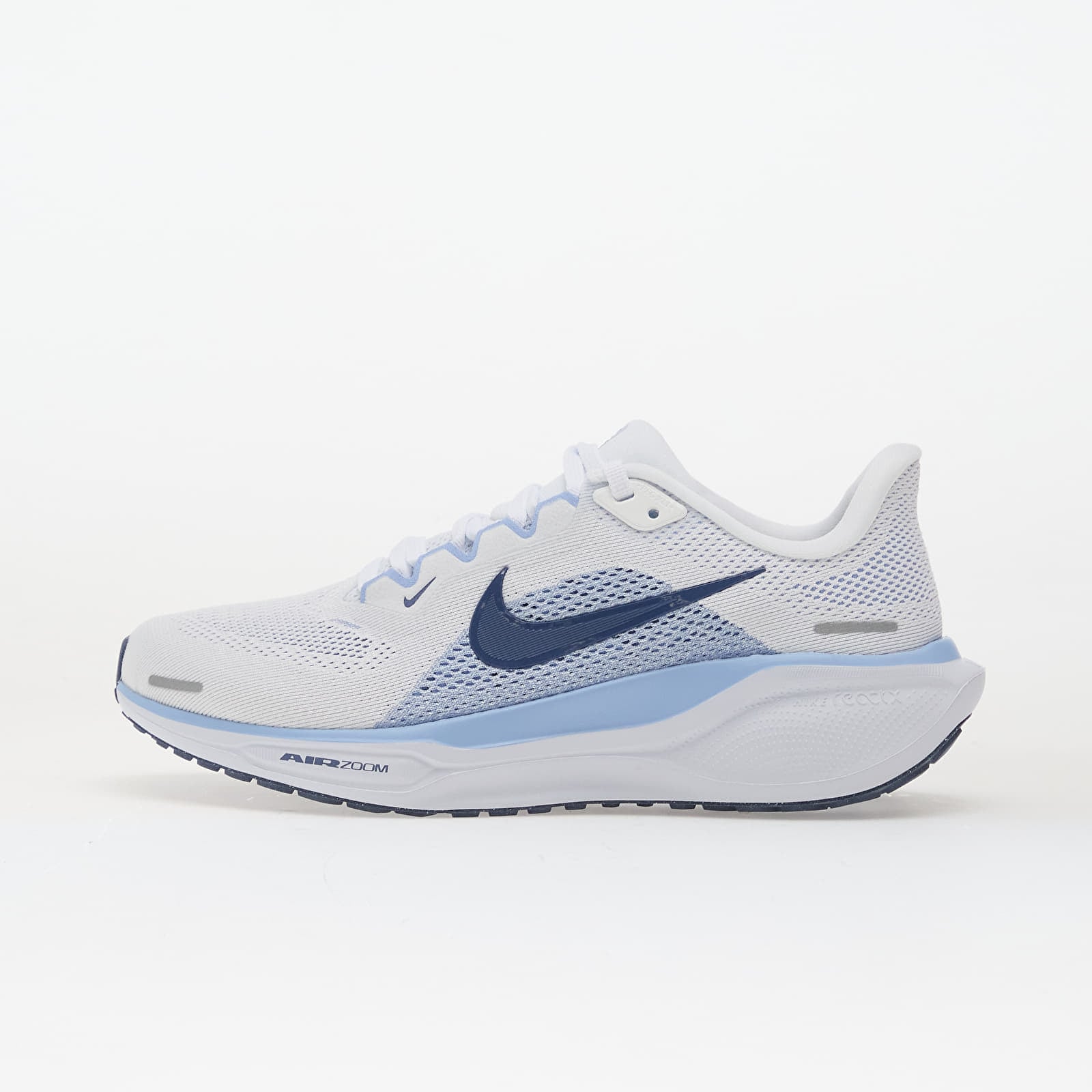 Nike Pegasus 42 ra mắt với diện mạo và công nghệ nâng cấp