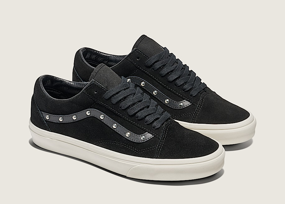 Alternative view of Giày Vans Old Skool 'Spikes Black' VN0A2Z42CJI