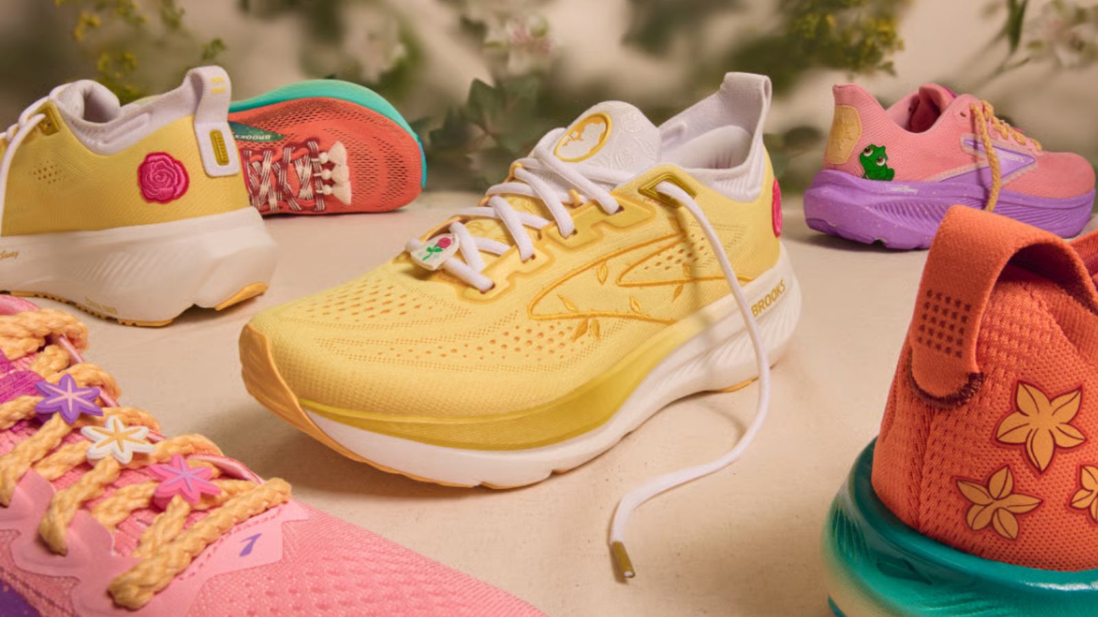 Hinh anh 1: Giay Brooks x runDisney 2026 voi thiet ke Moana, Rapunzel va Belle