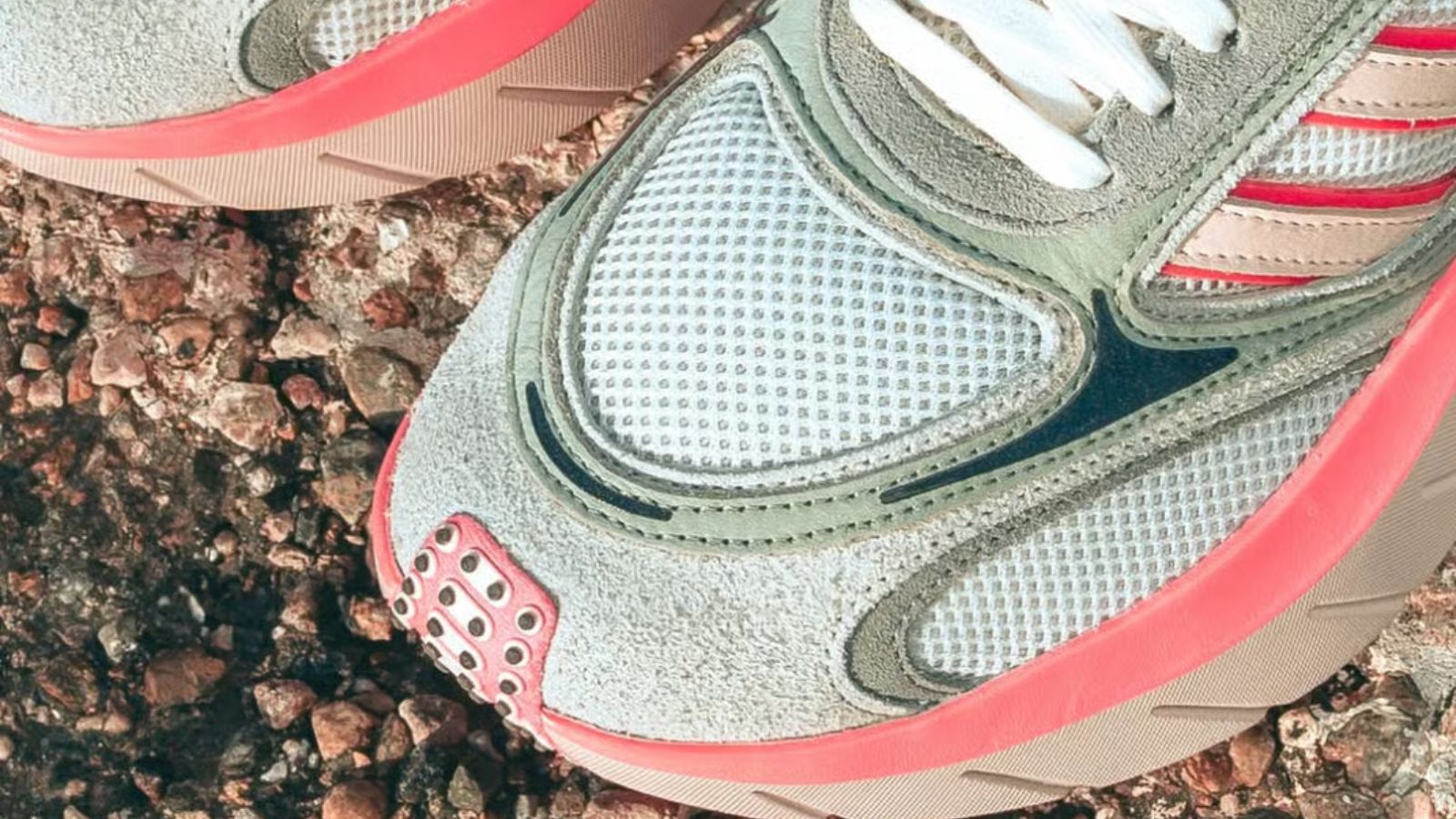 Hinh anh 6: Doi giay adidas Goukana 'Roadkill' hop tac voi Sneaker Politics