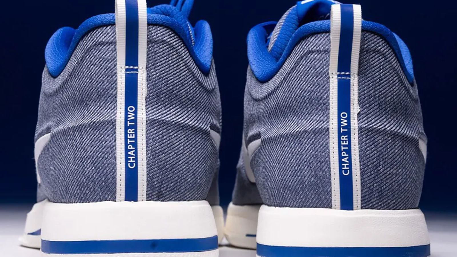 Hinh anh 3: Nike Book 2 Kentucky Wildcats denim voi thiet ke vintage va mau xanh royal noi bat