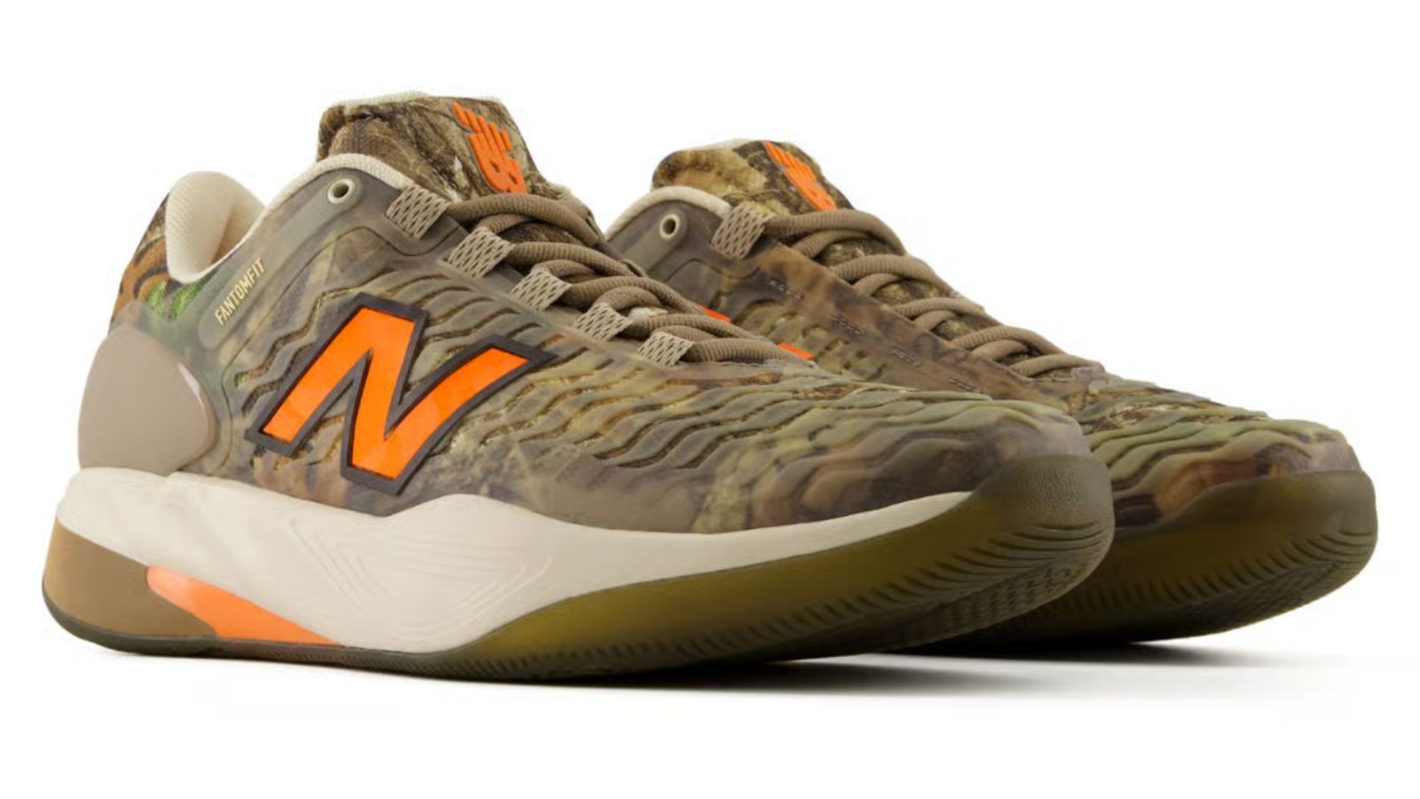 Hinh anh 6: Giay New Balance CT-Rally v2 Outdoor Court Tommy Paul PE voi hoa tiet Realtree camouflage va chi tiet Blaze Orange