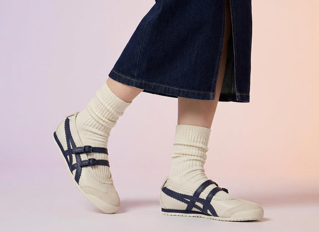 Alternative view of Giày Onitsuka Tiger Mexico 66 TGRS 'Peacoat' 1182A678-200