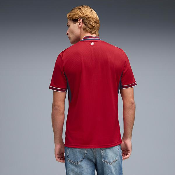 Alternative view of Áo Puma Czechia 2026 'Red' 783252-01