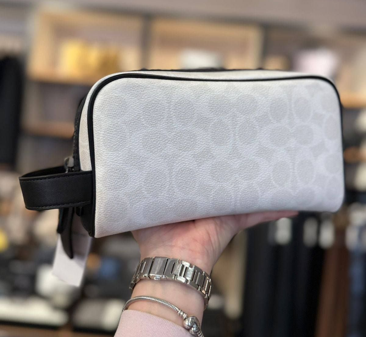 Alternative view of Túi Coach Small Travel Kit 'White' CAR15-QBMQV