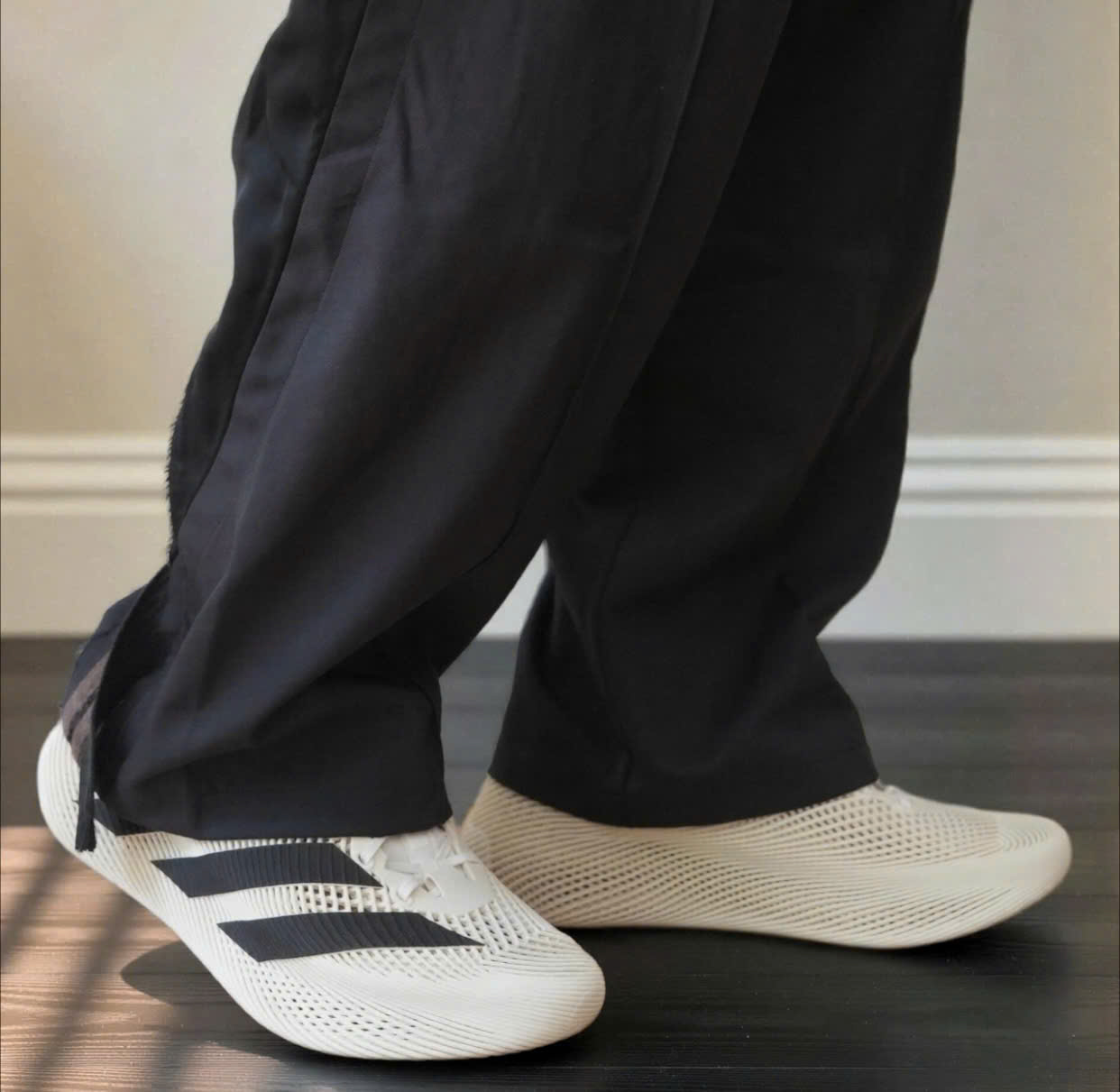 Alternative view of Giày Adidas Climacool 4D Laced 'Cream Black' KJ8968