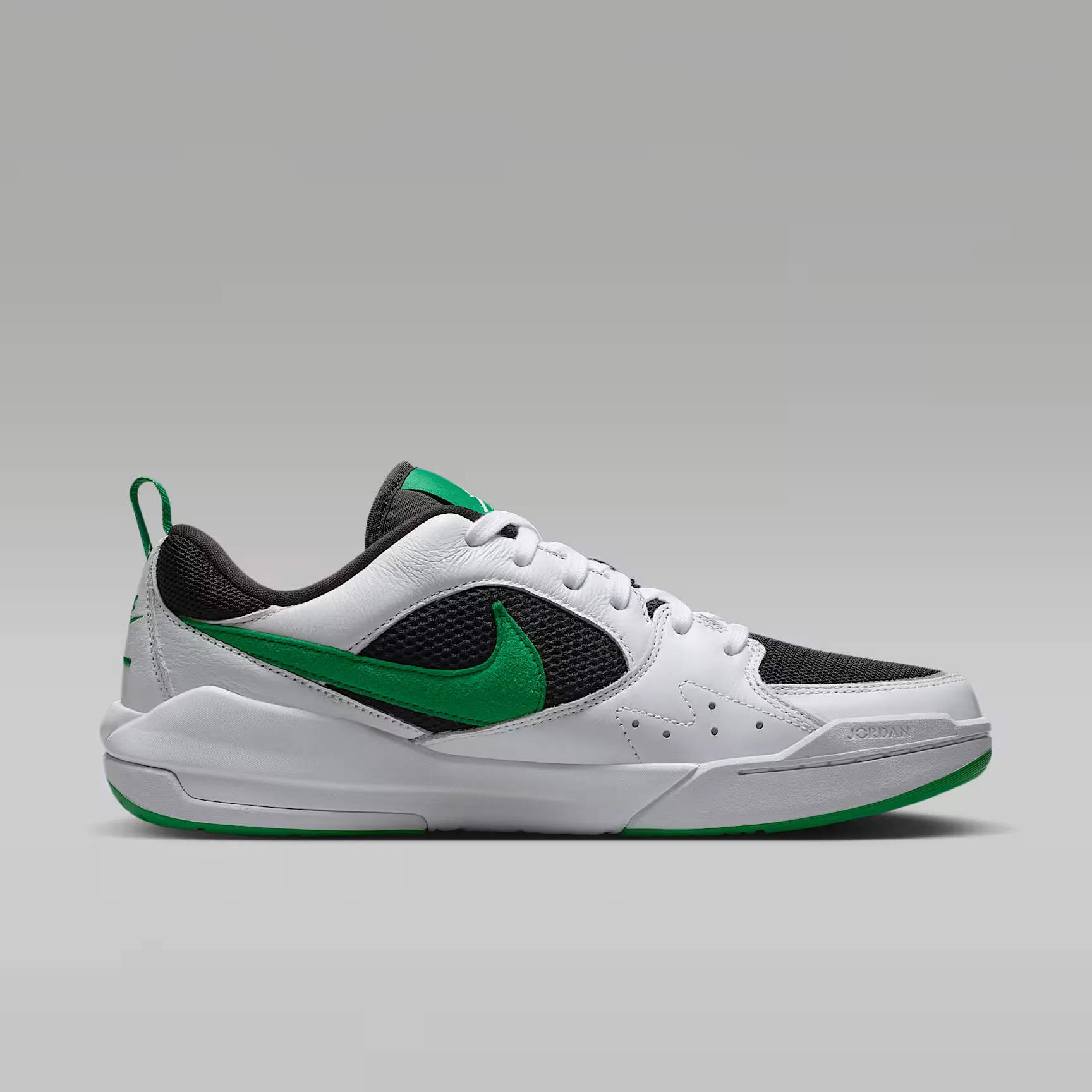 Alternative view of Giày Nike Air Jordan Comfort Era 'Black Green' HJ6777-012